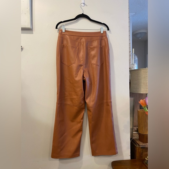 Blanknyc The Baxter ribcage straight leg Pant - Picture 7 of 12